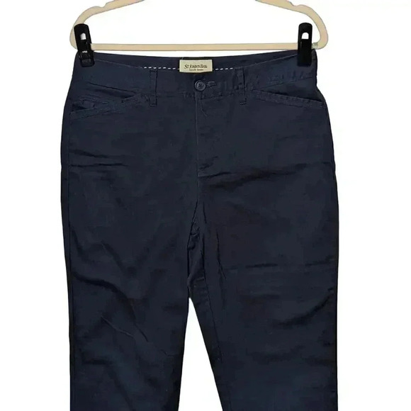 St. John's Bay Womens Secretly Slender Navy Blue Crop Pants Size 10 - Picture 2 of 5